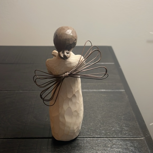 Willow Tree Bright Star Young Girl Figurine 2004 - Picture 3 of 4